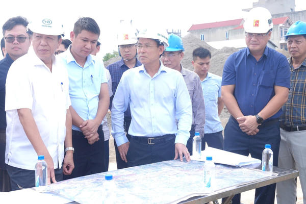 Phó Bí thư Thường trực Thành ủy Hà Nội: Tập trung tối đa nhân lực, thiết bị bảo đảm tiến độ các dự án trọng điểm