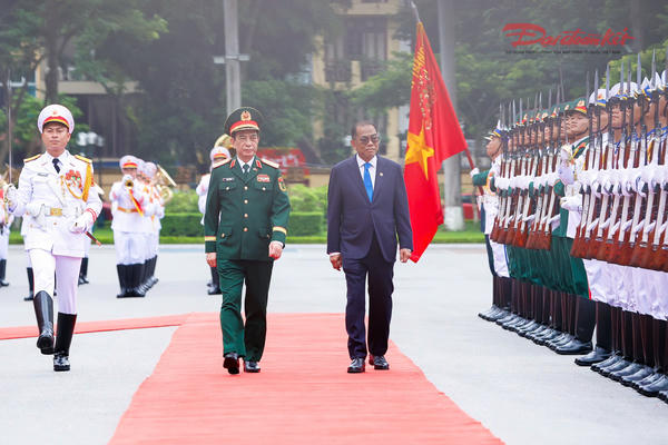Đại tướng Phan Văn Giang chủ trì lễ đón Bộ trưởng Quốc phòng Malaysia