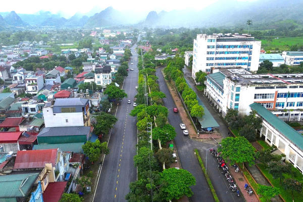 Cần chấm dứt lãng phí đất công