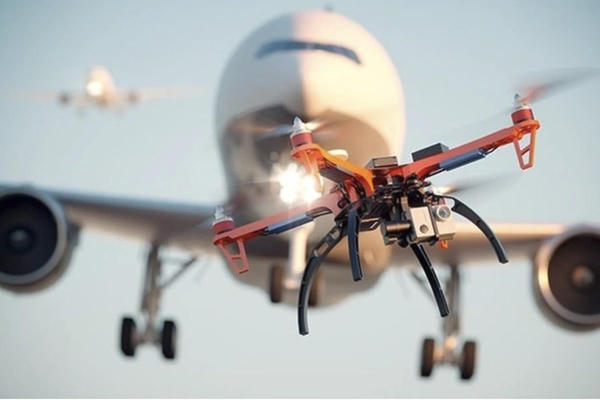 UAV và bài toán kiểm soát vùng trời thấp
