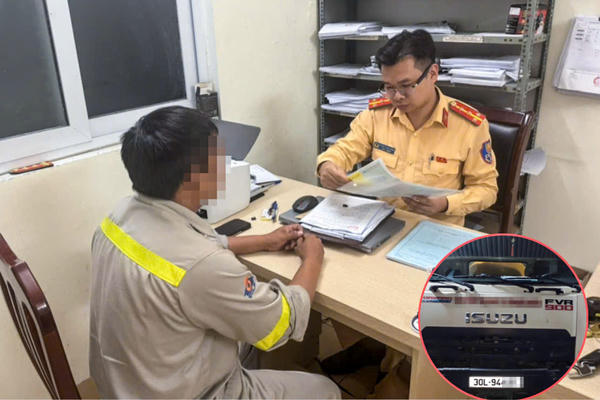 Xử phạt tài xế để nước thải chảy xuống đường Vành đai 3 trên cao