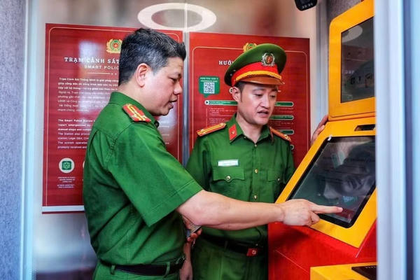 Mô hình Kiosk “Trạm Cảnh sát thông minh” chính thức ra mắt tại Hà Nội