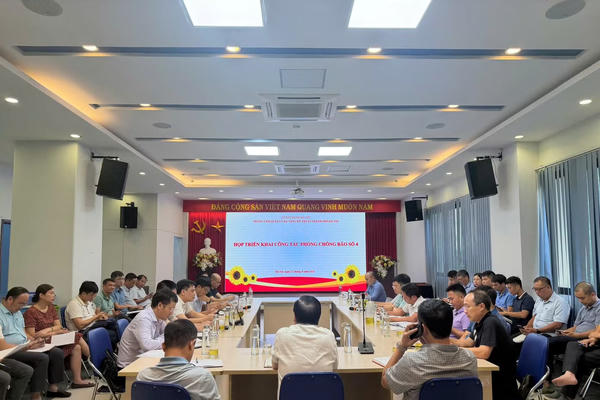 Hà Nội huy động hàng nghìn người, ứng phó bão số 4 ở mức cao nhất