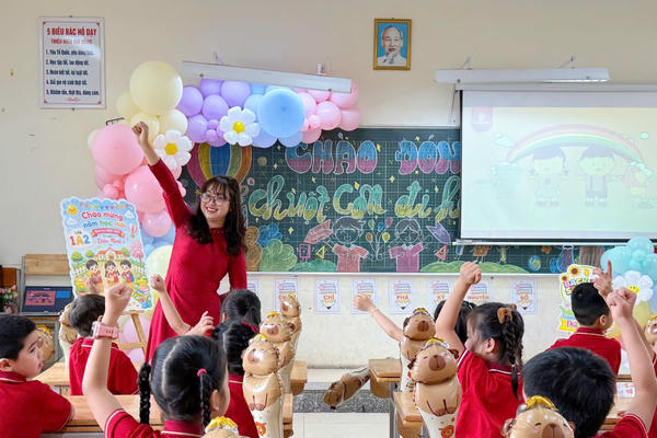Sẵn sàng cho năm học mới: Đồng bộ trường lớp, giáo viên và sách giáo khoa