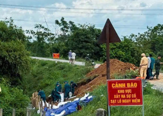 Công an TP Hà Nội: Chủ động bám địa bàn ứng phó bão số 4