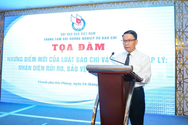 Báo chí đa nền tảng đòi hỏi chuẩn mực cao hơn về pháp lý, đạo đức và trách nhiệm nghề nghiệp của người làm báo