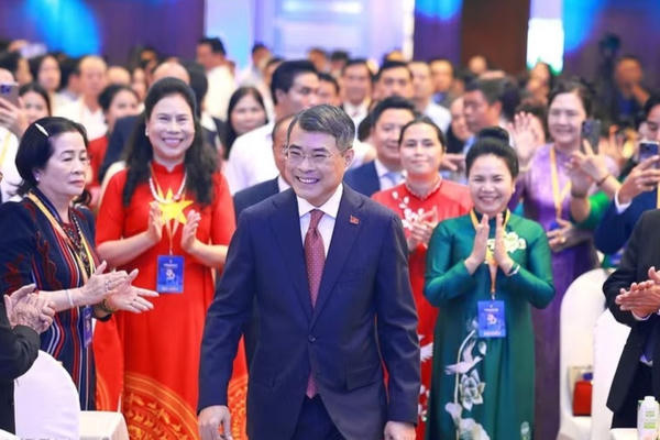 Thủ tướng dự Lễ kỷ niệm 20 năm thành lập Hiệp hội Doanh nghiệp nhỏ và vừa