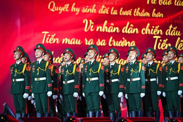 Hoàn thiện hành lang pháp lý bảo vệ và phát huy giá trị Quốc ca