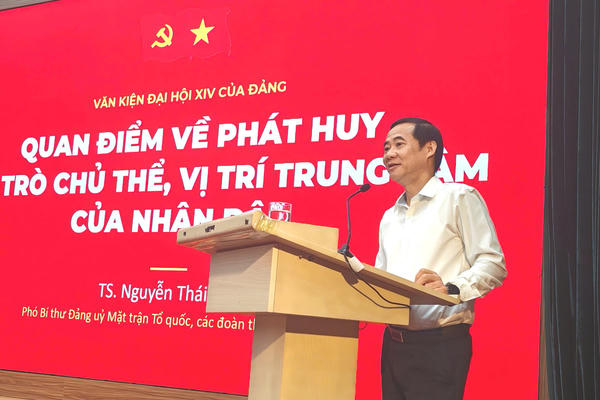 Bồi dưỡng đội ngũ giảng viên kiêm nhiệm, đáp ứng yêu cầu công tác Mặt trận trong giai đoạn mới