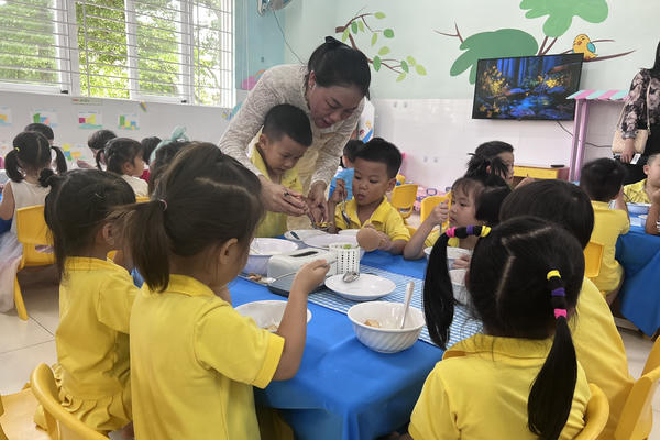 Muốn suất ăn an toàn phải siết chặt nguồn cung