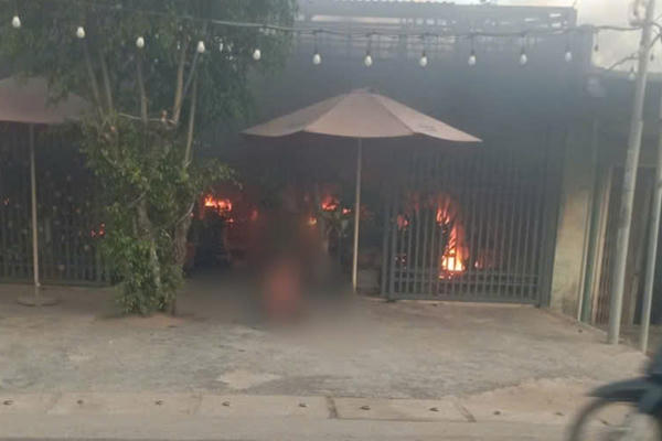 Gia Lai: Đốt quán vì mâu thuẫn tình cảm, hai người bị thương