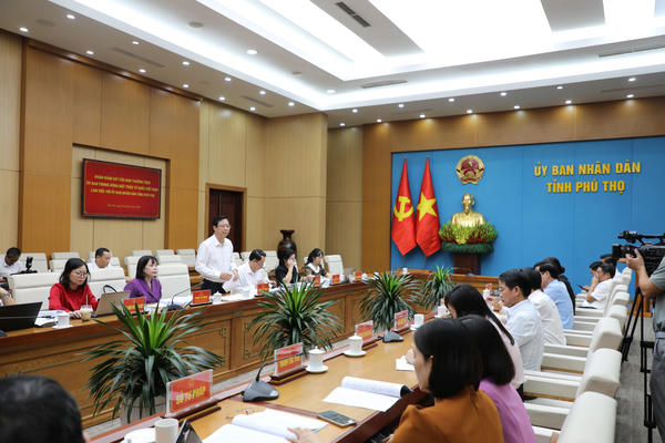 Đoàn giám sát của Ban Thường trực Ủy ban Trung ương MTTQ Việt Nam làm việc với UBND tỉnh Phú Thọ