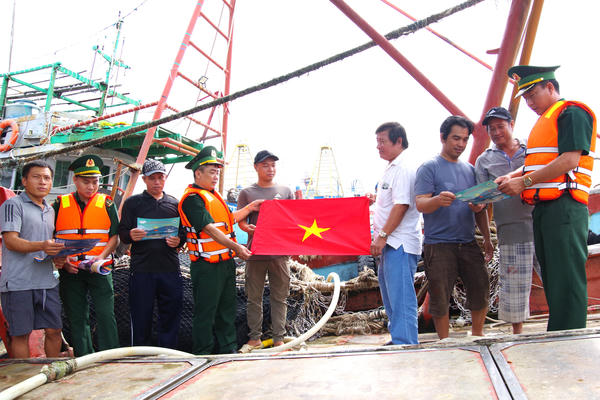 Giữ vững “cửa ngõ” hàng hải phía Nam