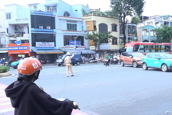 TP Hồ Chí Minh: Tăng cường phương tiện và phân luồng giao thông dịp lễ 2/9