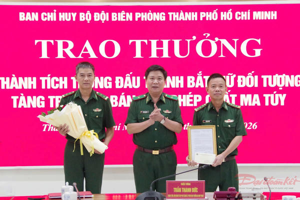 TPHCM: Thưởng nóng 'tổ đánh án' ma túy 