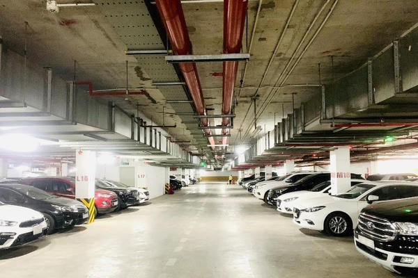 Bán, cho thuê chỗ để xe ô tô trong chung cư không đúng quy định bị phạt tới 200 triệu đồng