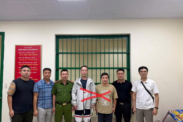Hải Phòng: Liên tiếp bắt giữ các đối tượng truy nã người nước ngoài Hải Phòng: Liên tiếp bắt giữ các đối tượng truy nã người nước ngoài