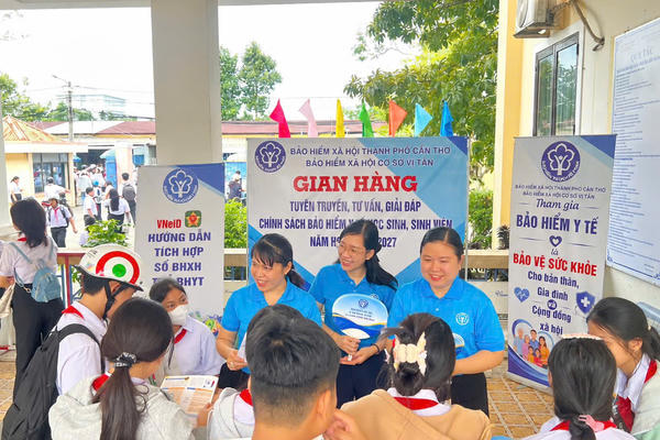 BHYT – điểm tựa bảo vệ sức khỏe học đường