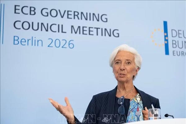 Chủ tịch ECB: Cú sốc lạm phát sẽ kéo dài hơn dự đoán