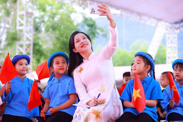 Học tập suốt đời trong kỷ nguyên số và trí tuệ nhân tạo