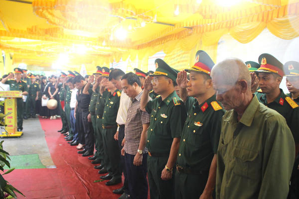 Anh hùng thời bình Anh hùng thời bình