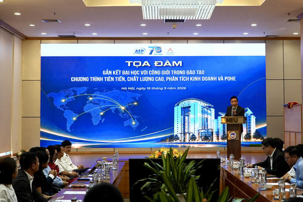 Đại học gắn đào tạo với doanh nghiệp, nâng chất lượng nhân lực