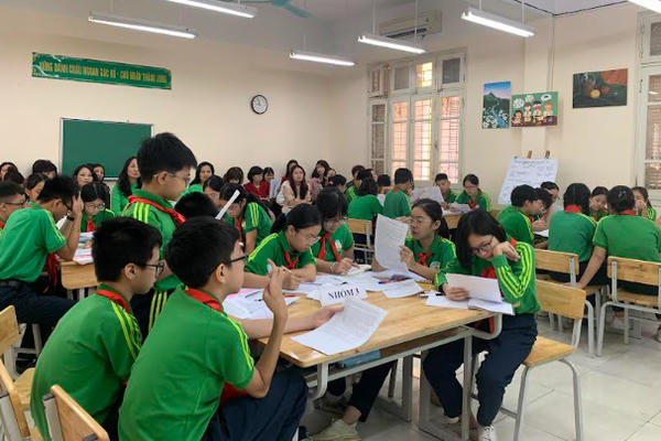 Miễn học phí, trường công lập được thu những khoản nào?