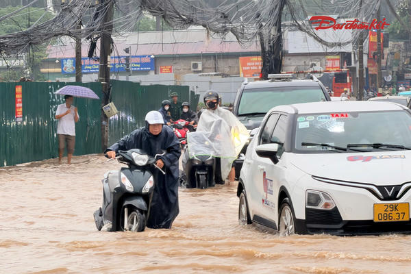 Hà Nội còn 25 điểm úng ngập