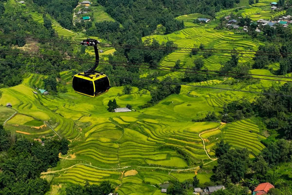 Cụ thể hóa NQ 26: Khơi thêm dòng vốn cho phát triển du lịch Cụ thể hóa NQ 26: Khơi thêm dòng vốn cho phát triển du lịch