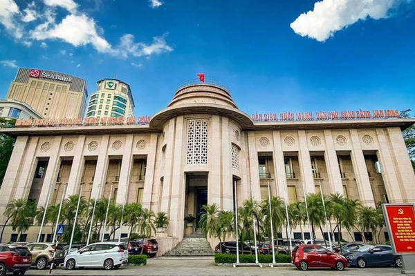 Tiếp tục xử lý các tổ chức tín dụng yếu kém, tăng cường khả năng tiếp cận vốn cho doanh nghiệp