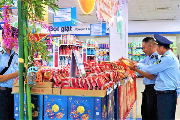 Đà Nẵng: Kiểm tra an toàn thực phẩm trước mùa Trung thu
