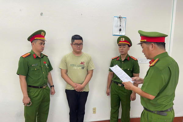 Đà Nẵng: Khởi tố đối tượng lừa đảo chiếm đoạt tài sản