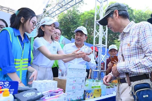 Từ đĩa ăn sạch đến thành phố sạch Từ đĩa ăn sạch đến thành phố sạch