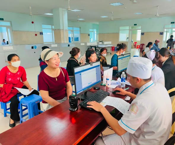 Lâm Đồng: Chi hơn 150 tỷ đồng, quyết liệt tháo "điểm nghẽn" Chiến dịch khám sức khỏe toàn dân