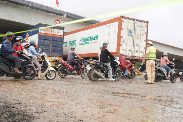 Gỡ ùn tắc cửa ngõ vào trung tâm Đà Nẵng