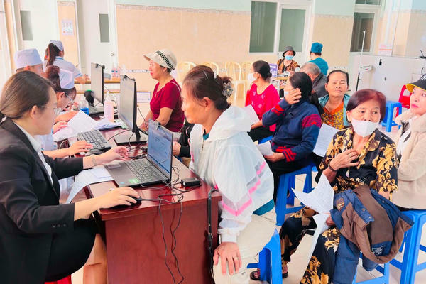 Lâm Đồng: Đẩy nhanh khám sức khỏe toàn dân tại địa phương