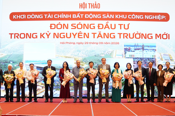 Khơi dòng tài chính cho bất động sản khu công nghiệp trong chu kỳ tăng trưởng mới