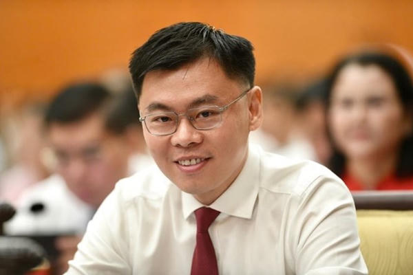Thủ tướng phê chuẩn kết quả bầu Phó Chủ tịch UBND TPHCM đối với ông Trương Minh Huy Vũ