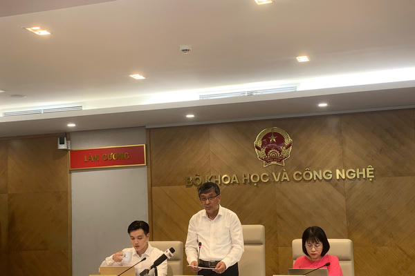 Tăng tốc triển khai công nghệ chiến lược, hoàn thiện hạ tầng số