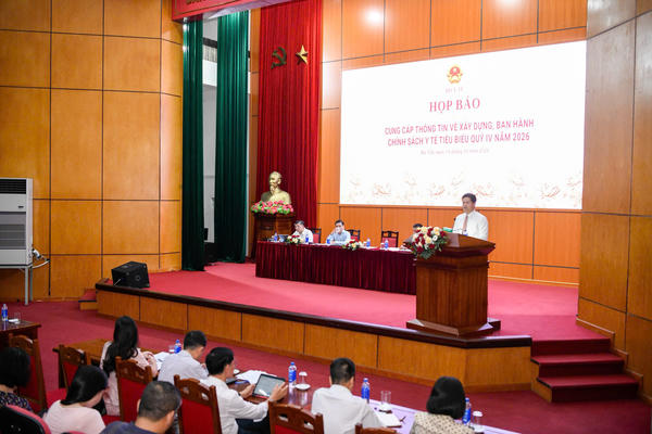 Chủ động thông tin và truyền thông chính sách về y tế 