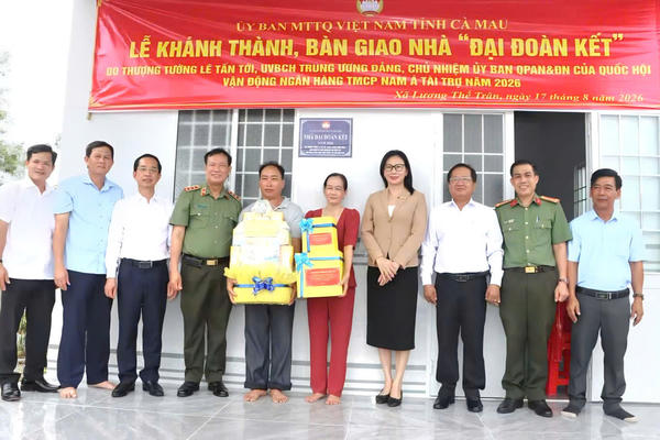 Cà Mau: Mặt trận hướng mạnh về cơ sở, chăm lo thiết thực đời sống nhân dân