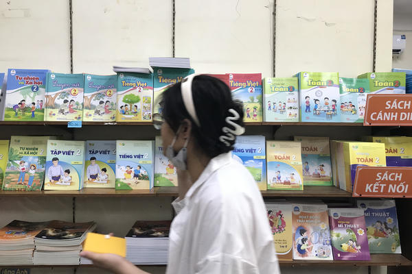 Một bộ sách giáo khoa thống nhất: Cần nền tảng học liệu ổn định và phù hợp