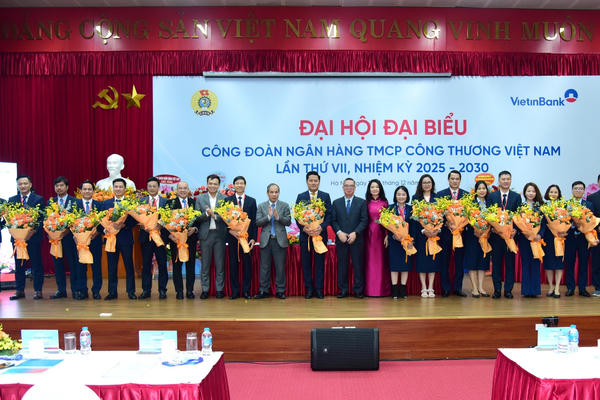 Học Bác bằng những việc làm cụ thể: Từ chăm lo đoàn viên, người lao động đến lan tỏa trách nhiệm cộng đồng ở Công đoàn VietinBank
