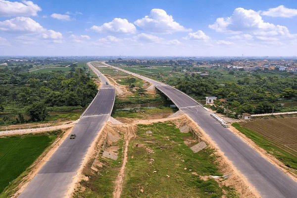 Gỡ rào cản liên kết vùng, kiến tạo không gian phát triển mới cho Thủ đô Gỡ rào cản liên kết vùng, kiến tạo không gian phát triển mới cho Thủ đô