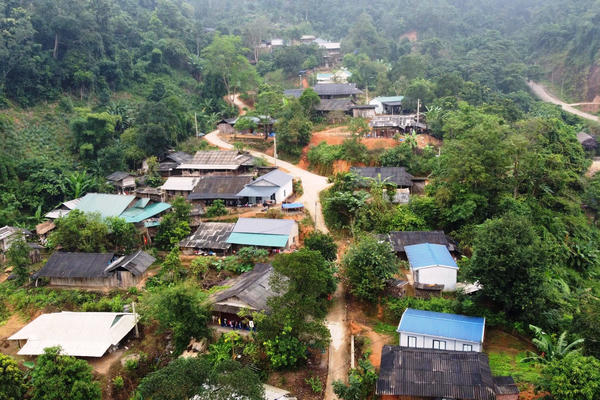 Nỗi niềm trên dốc Sương Mờ
