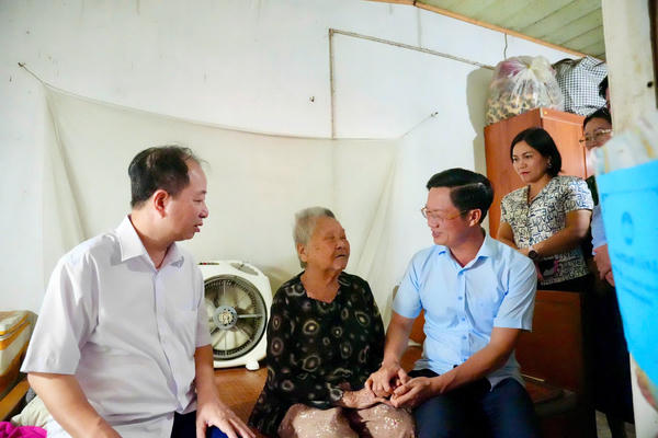 Hải Phòng: Đặt mục tiêu xóa hết hộ nghèo trong năm 2027 Hải Phòng: Đặt mục tiêu xóa hết hộ nghèo trong năm 2027