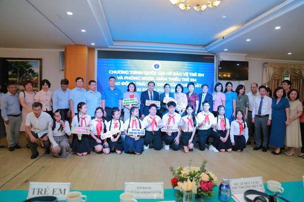 Chung tay đẩy lùi lao động trẻ em, bảo vệ quyền phát triển toàn diện