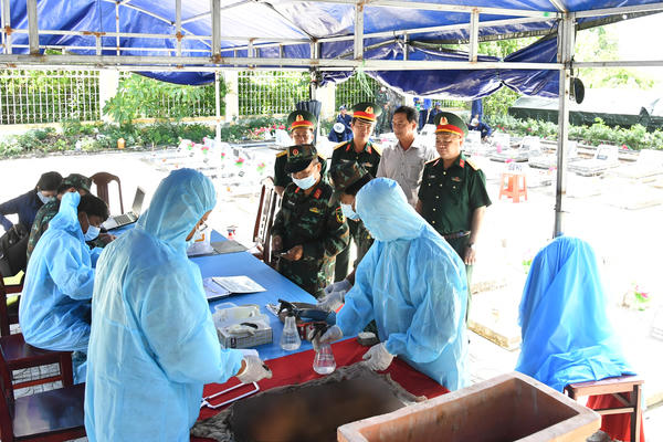 An Giang hoàn thành lấy mẫu sinh phẩm hài cốt liệt sĩ