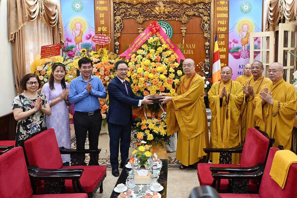 Phát huy giá trị văn hóa Phật giáo, bồi đắp khối đại đoàn kết toàn dân tộc
