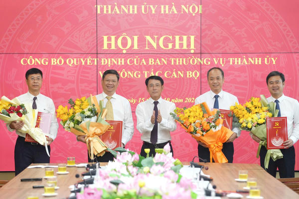 Hà Nội điều động, phân công nhiều cán bộ chủ chốt